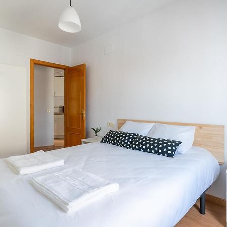 Apartamento Velero ネルハ エクステリア 写真