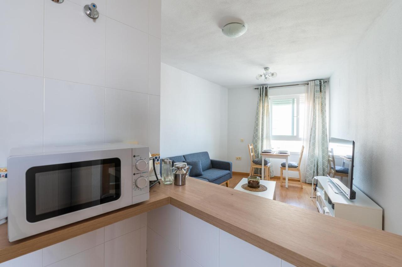Apartamento Velero ネルハ エクステリア 写真