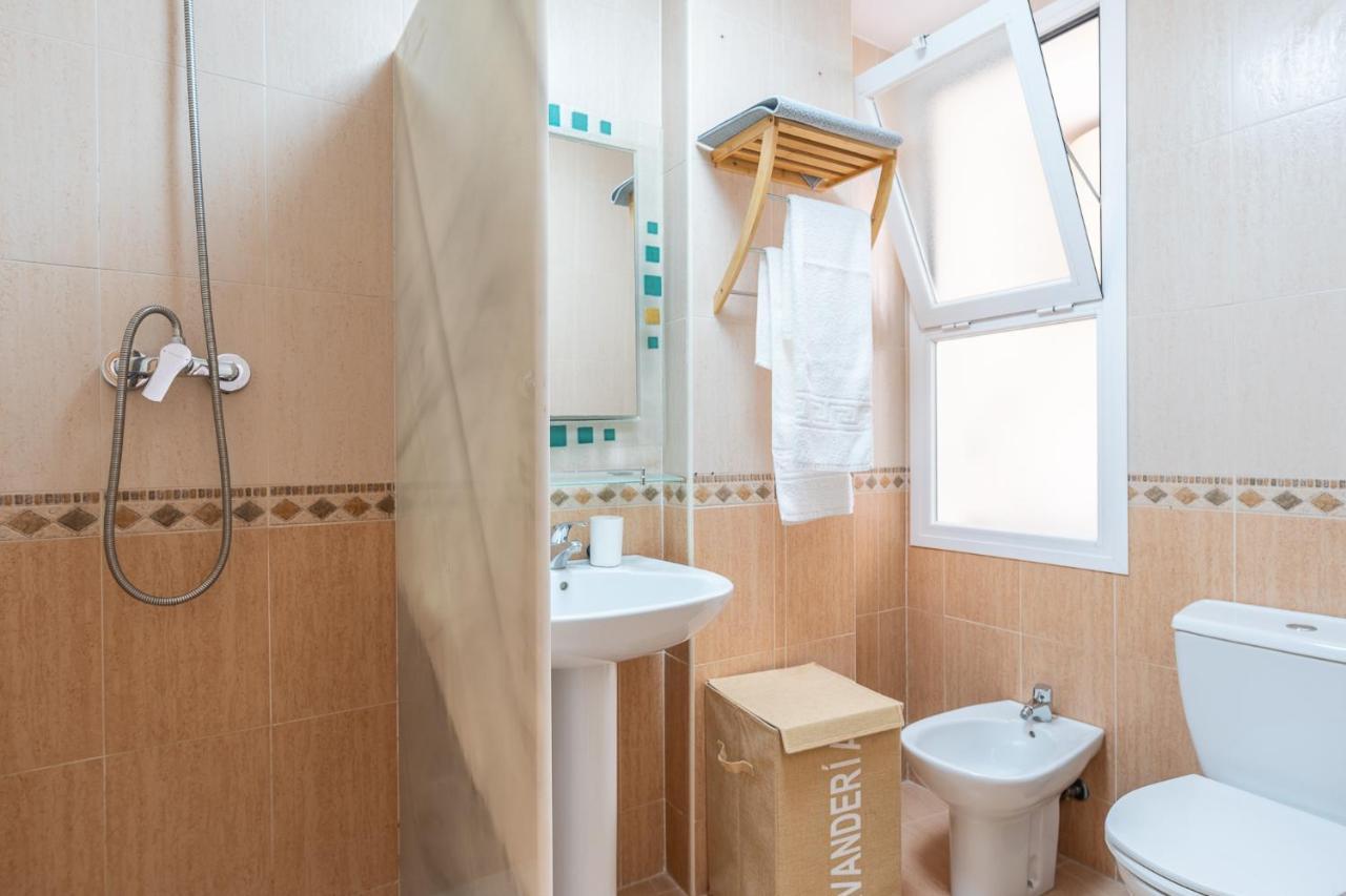 Apartamento Velero ネルハ エクステリア 写真