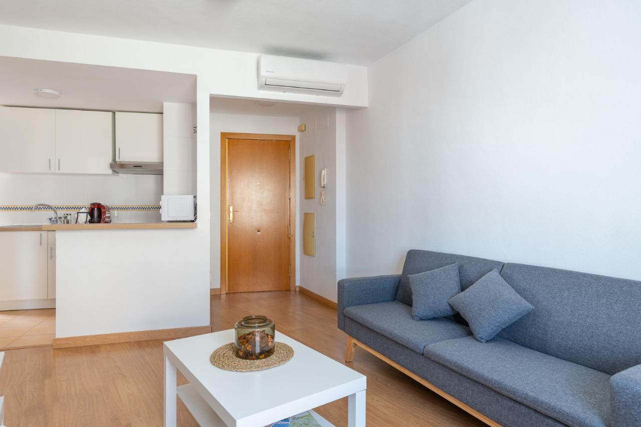 Apartamento Velero ネルハ エクステリア 写真
