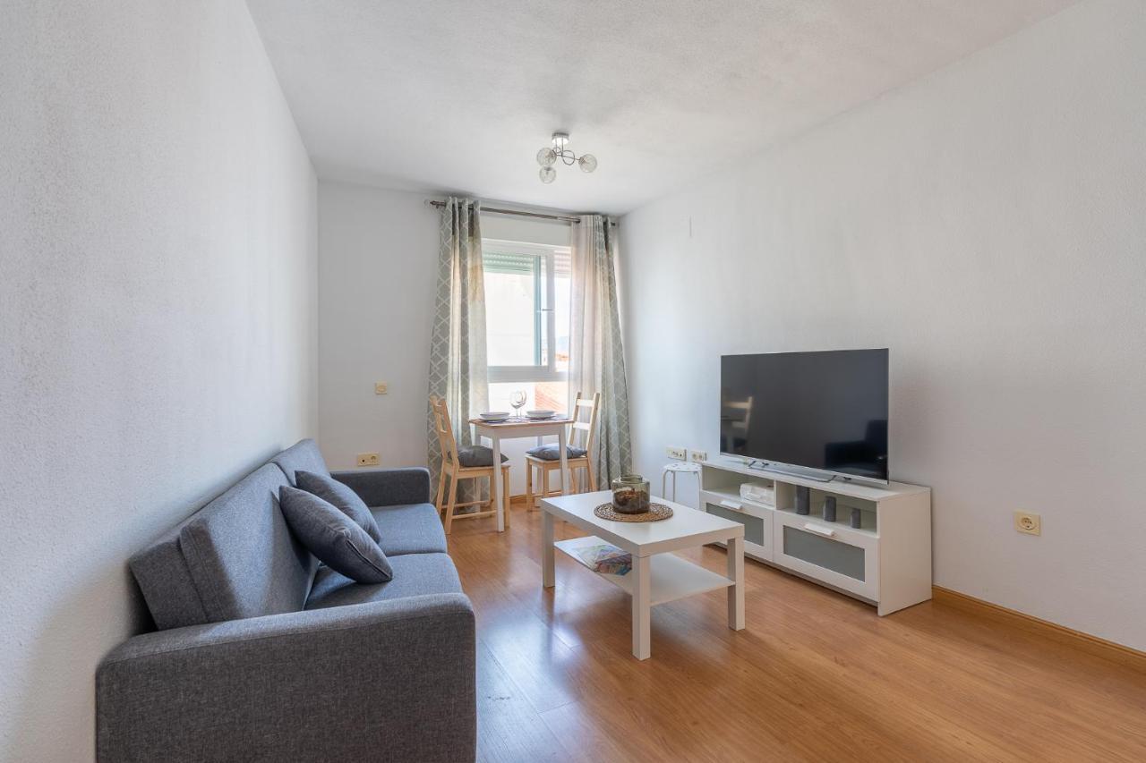 Apartamento Velero ネルハ エクステリア 写真